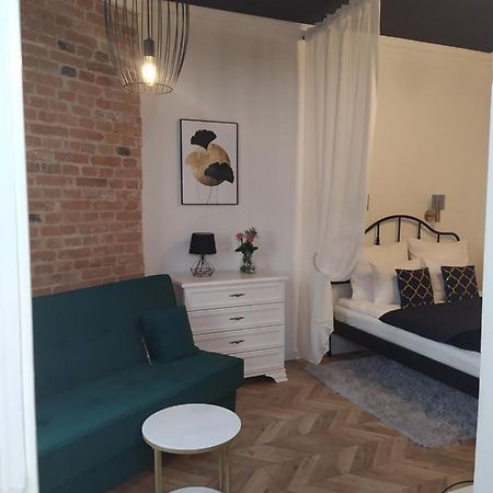 Ndm Apartament Warszawa Eksteriør billede