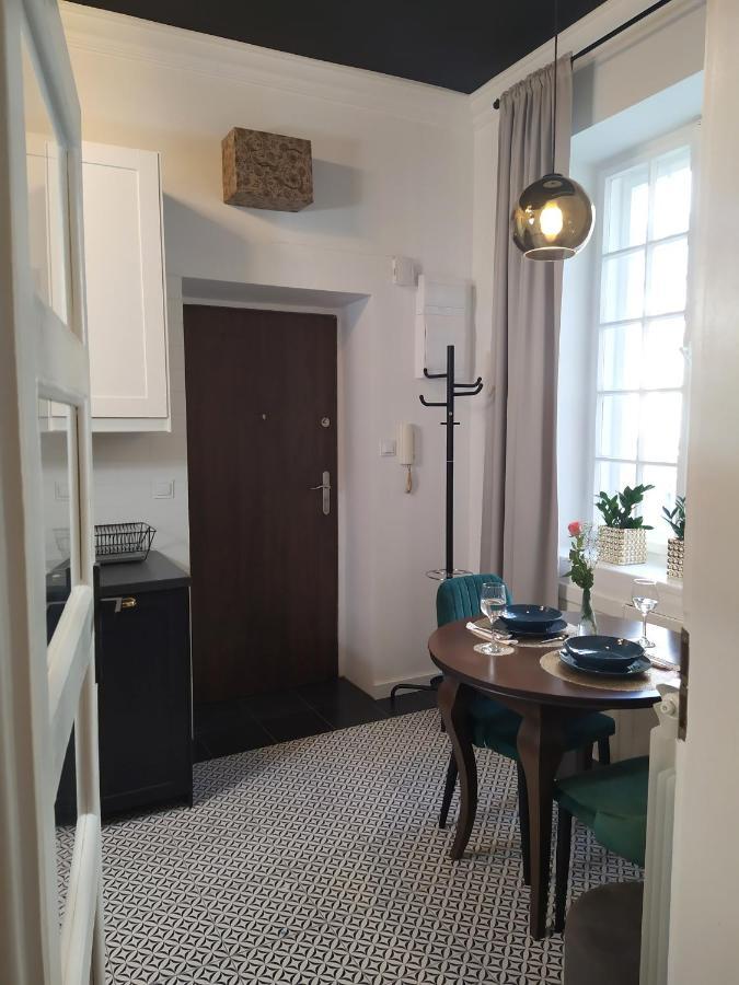 Ndm Apartament Warszawa Eksteriør billede